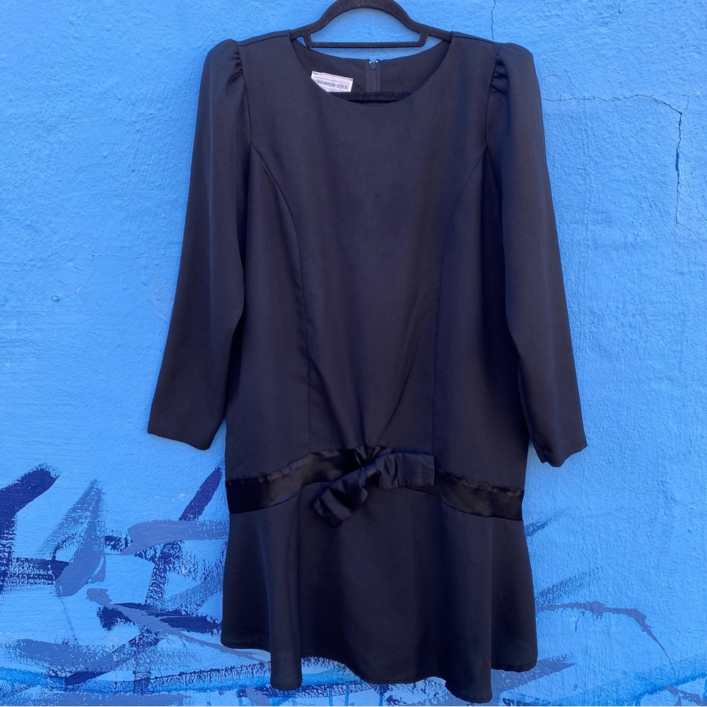 Vintage 80’s black dress flapper style, black satin ribbon long sleeves, small